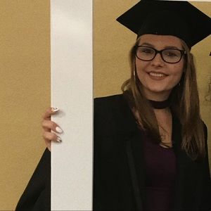 Meet your Posher, Kaitlin